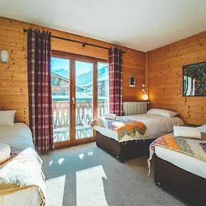 Les Dents Blanches Hostel Morzine